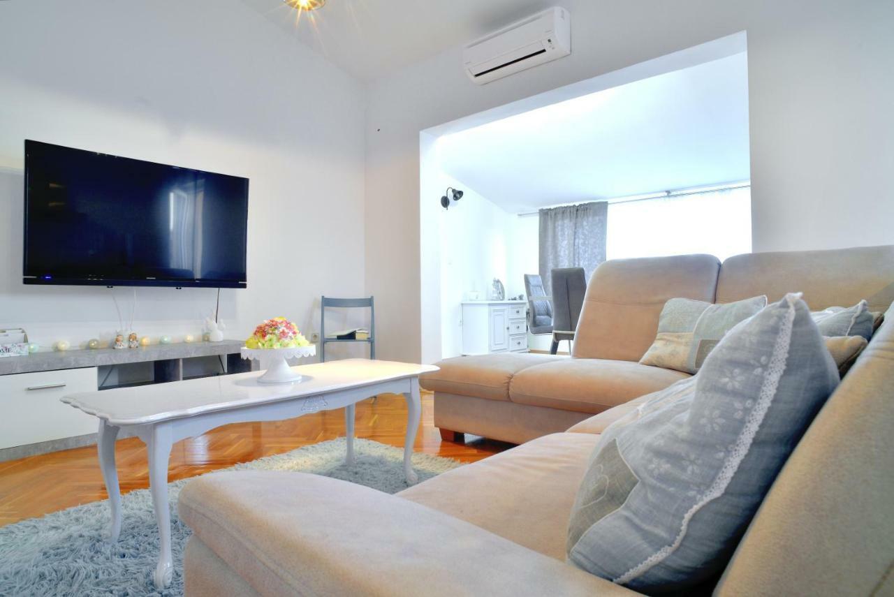 Blue Sky Apartman Split Eksteriør billede